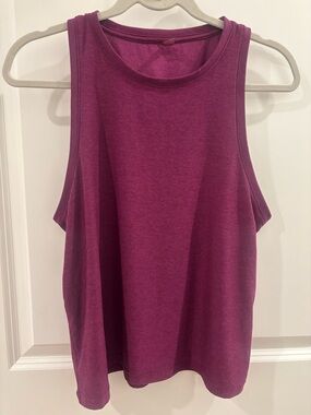 Beyond Yoga Featherweight Rebalance Tank Aubergine size Medium